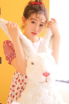 下水道的美人鱼图片